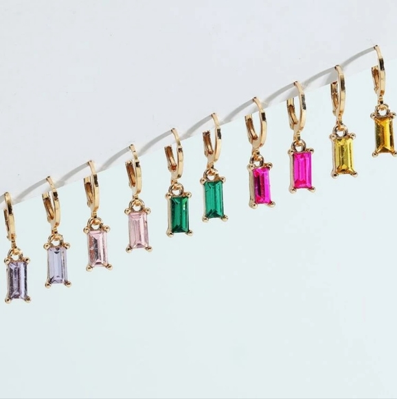 Rhinestone Decor Earrings - Picture 3 of 3